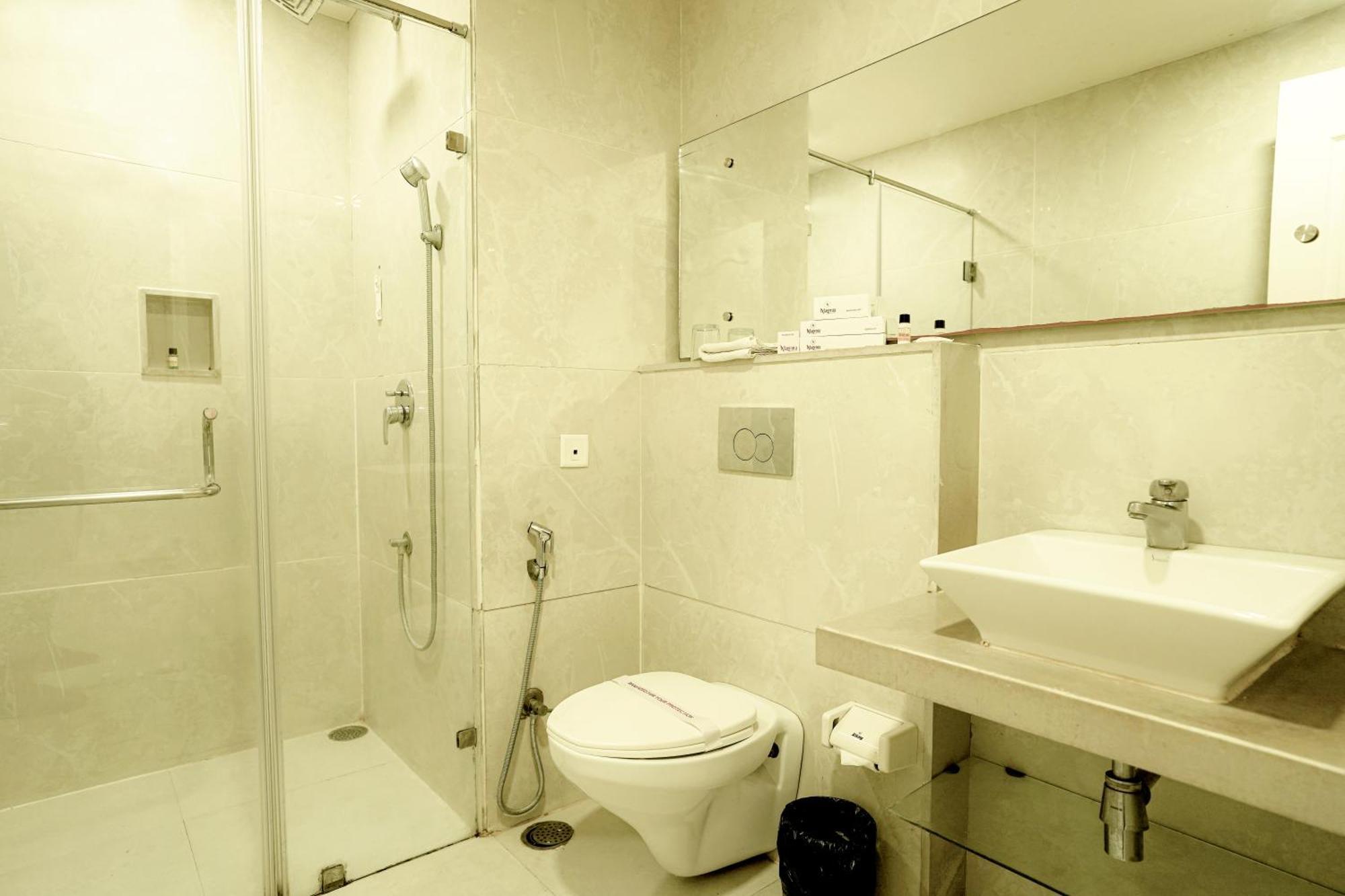 Cygnett Lite Grand, Jaipur Hotell Exteriör bild